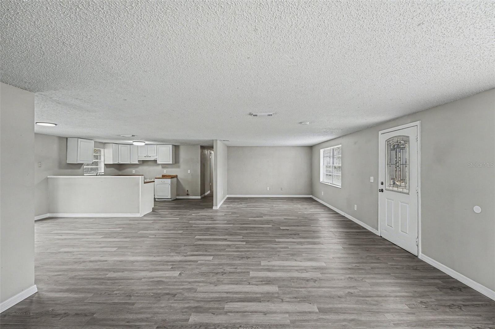 Image 6 of 26 For 6924 21st Avenue