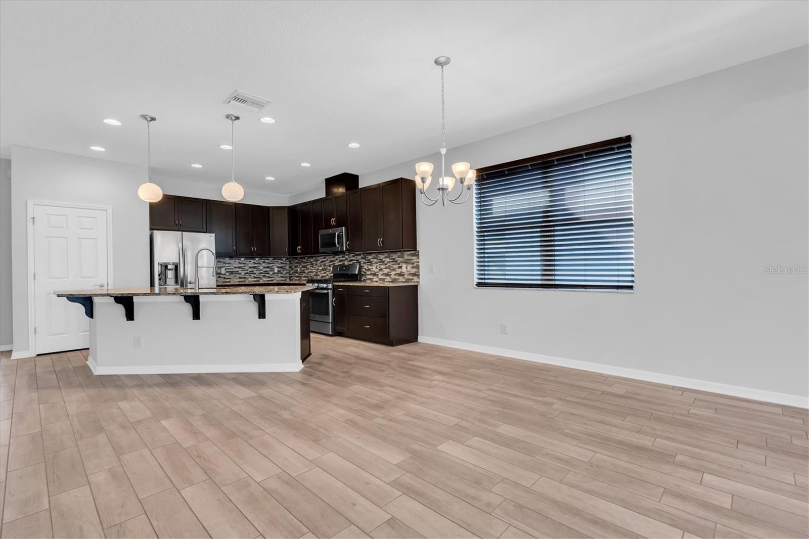 Image 15 of 64 For 13413 Batten Lane