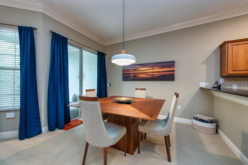 Image 15 of 71 For 1430 Manatee Circle