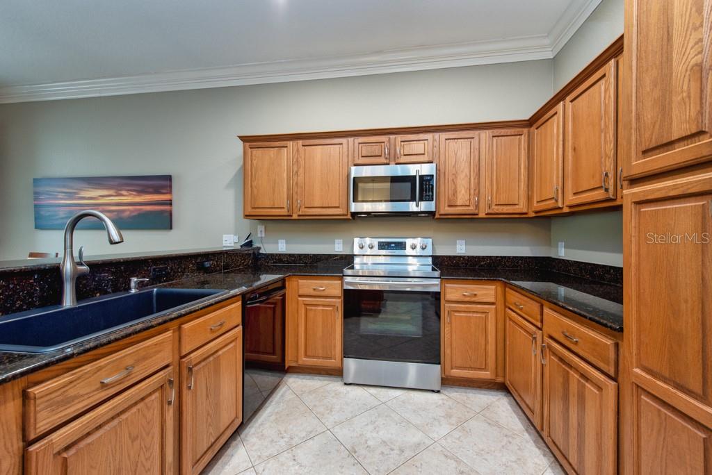 Image 20 of 71 For 1430 Manatee Circle