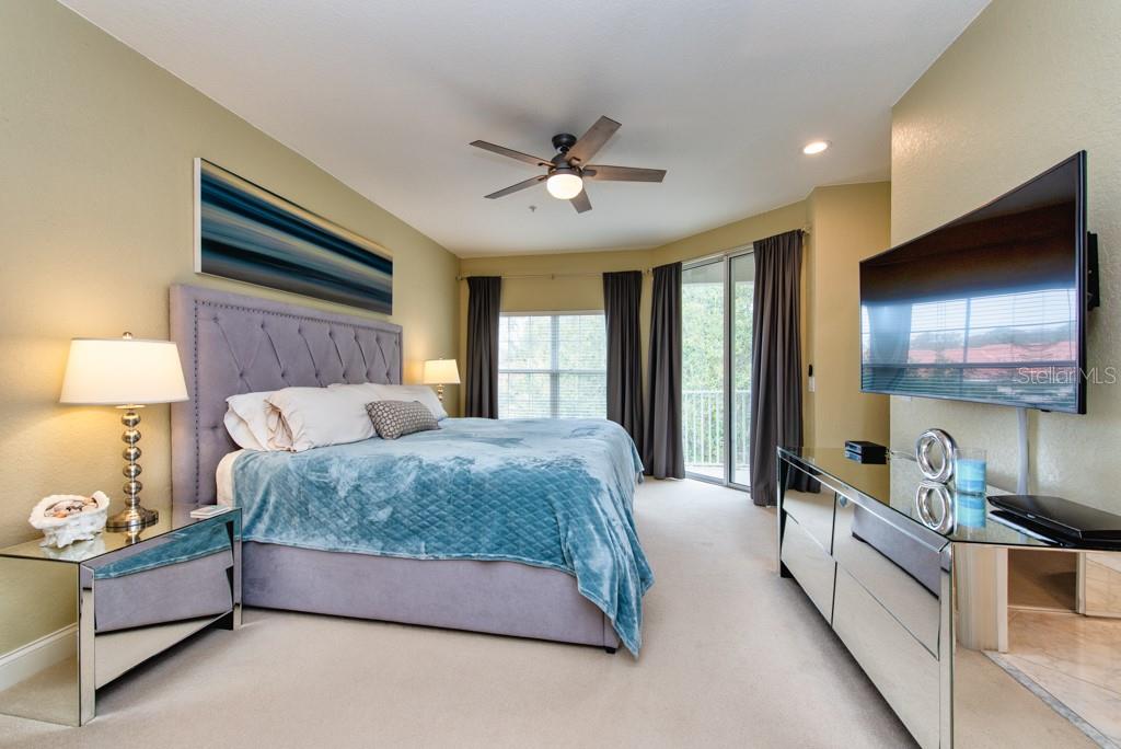 Image 33 of 71 For 1430 Manatee Circle