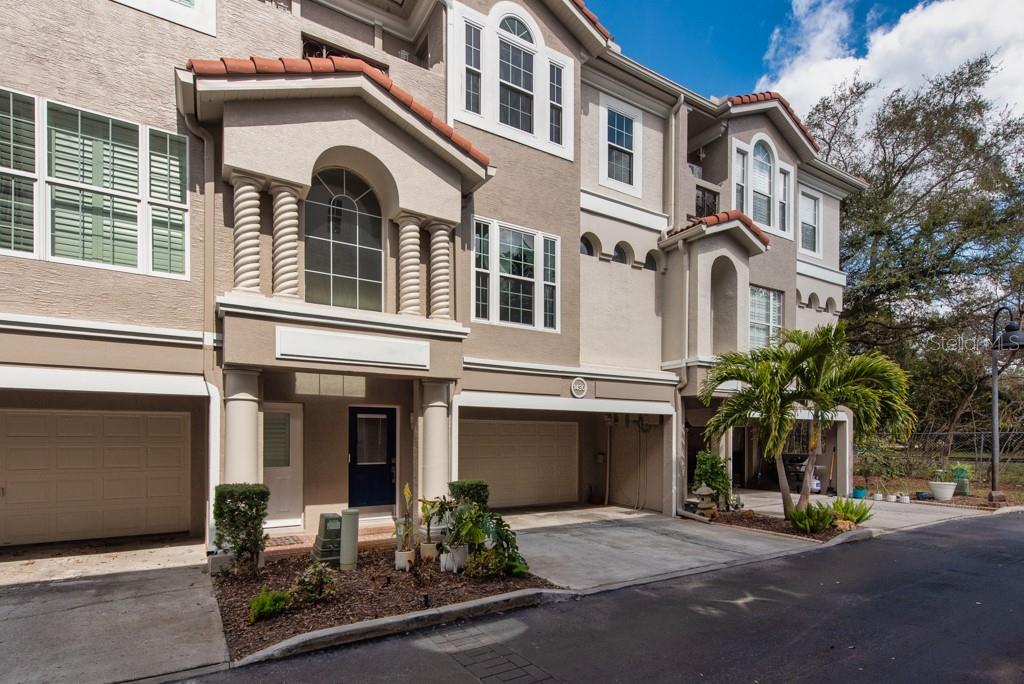 Image 51 of 71 For 1430 Manatee Circle