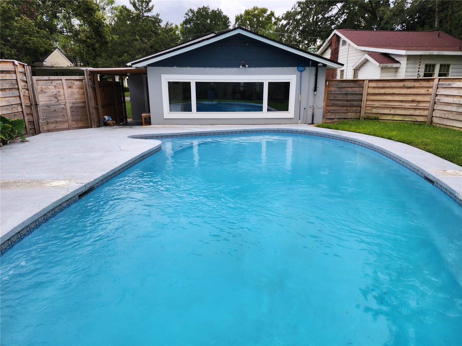 Image 8 of 9 For 3211 Mayflower Street