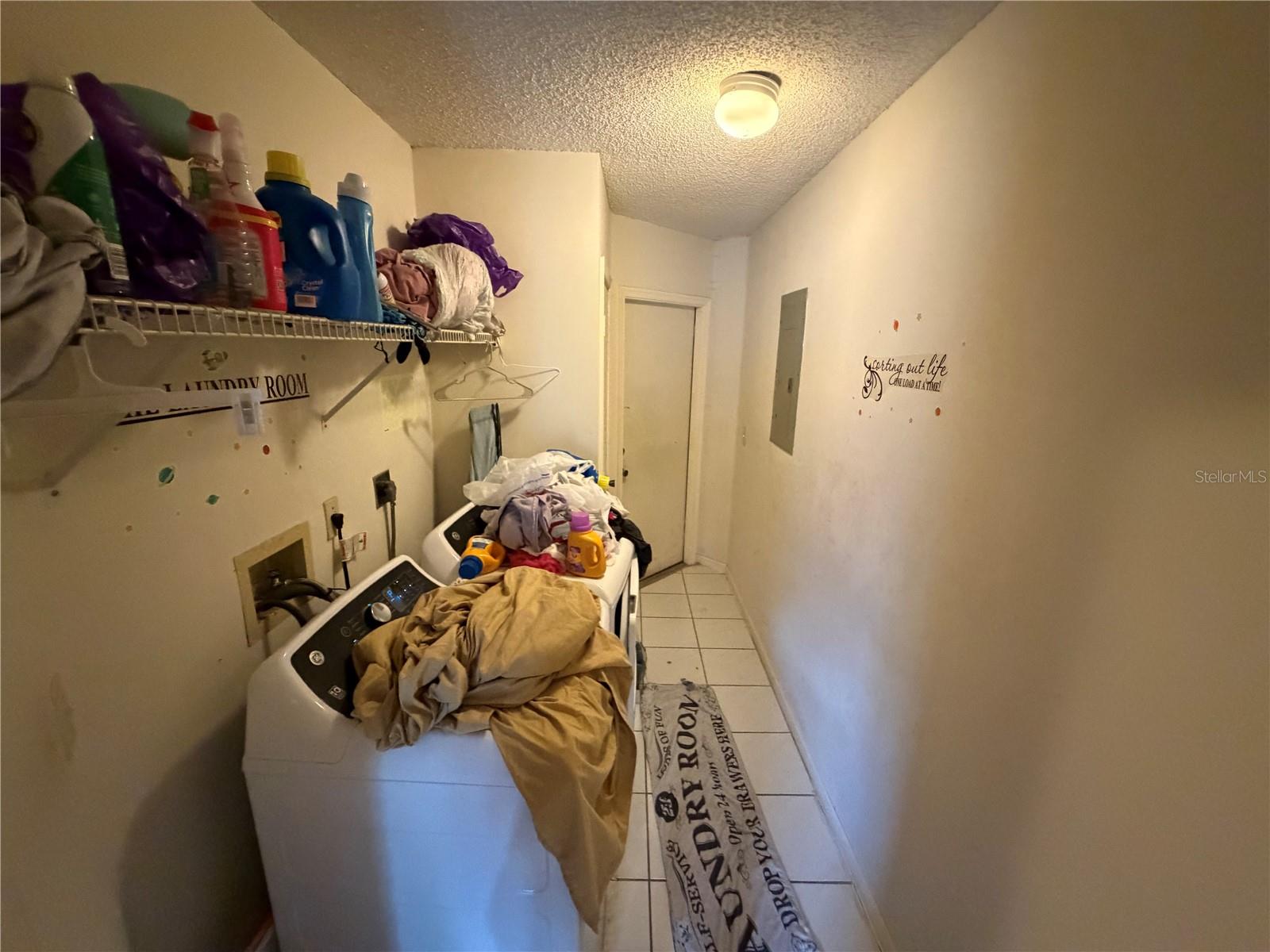 Image 17 of 27 For 19040 54th Avenue