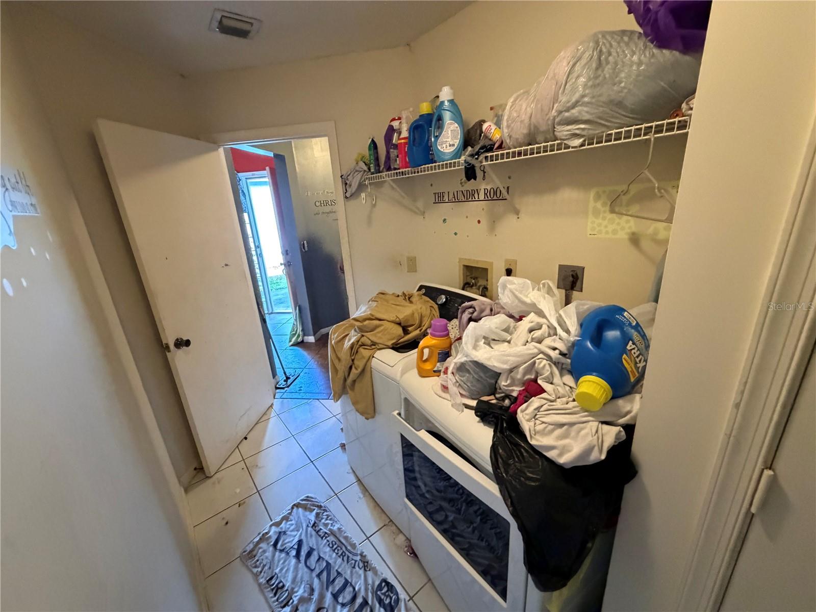 Image 18 of 27 For 19040 54th Avenue