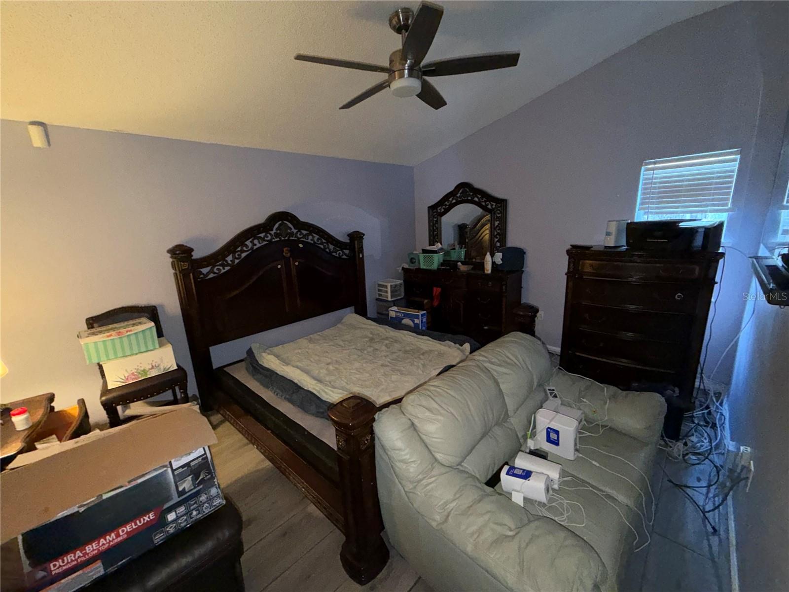 Image 19 of 27 For 19040 54th Avenue