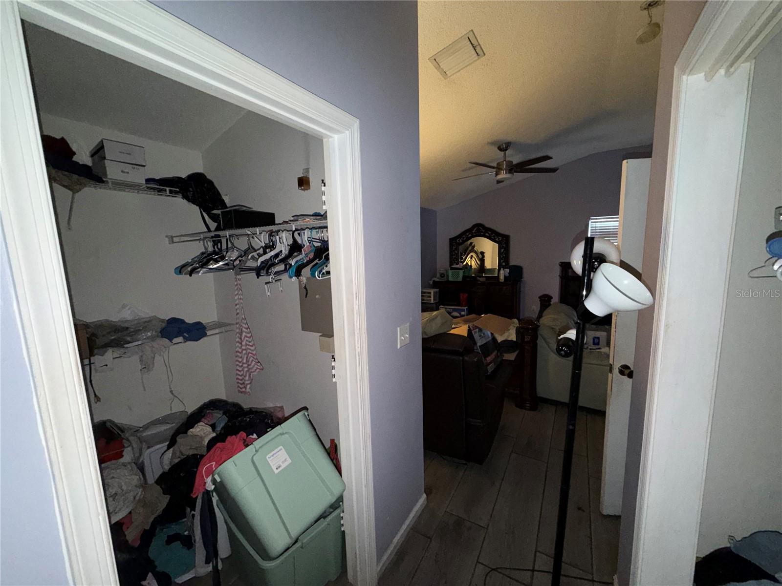 Image 20 of 27 For 19040 54th Avenue