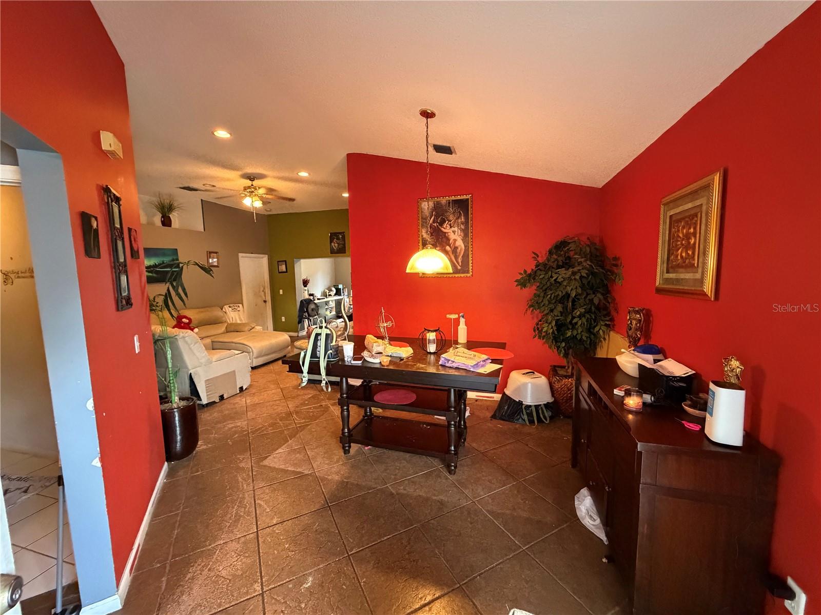 Image 6 of 27 For 19040 54th Avenue