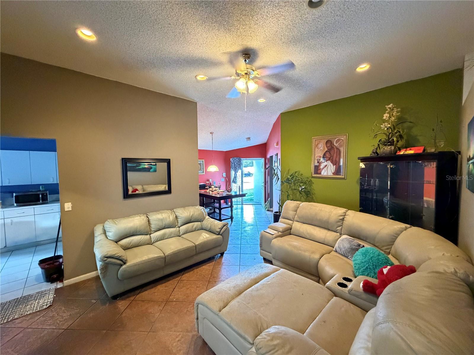 Image 8 of 27 For 19040 54th Avenue