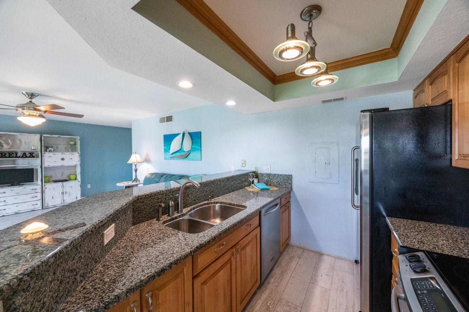 Image 15 of 43 For 1125 Pinellas Bayway S 305