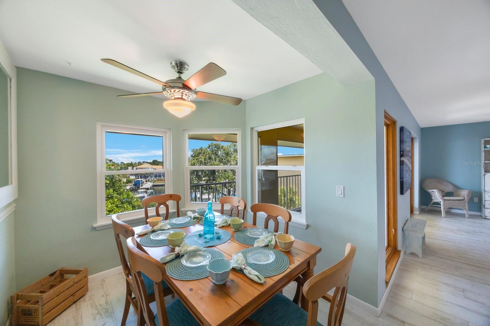 Image 18 of 43 For 1125 Pinellas Bayway S 305