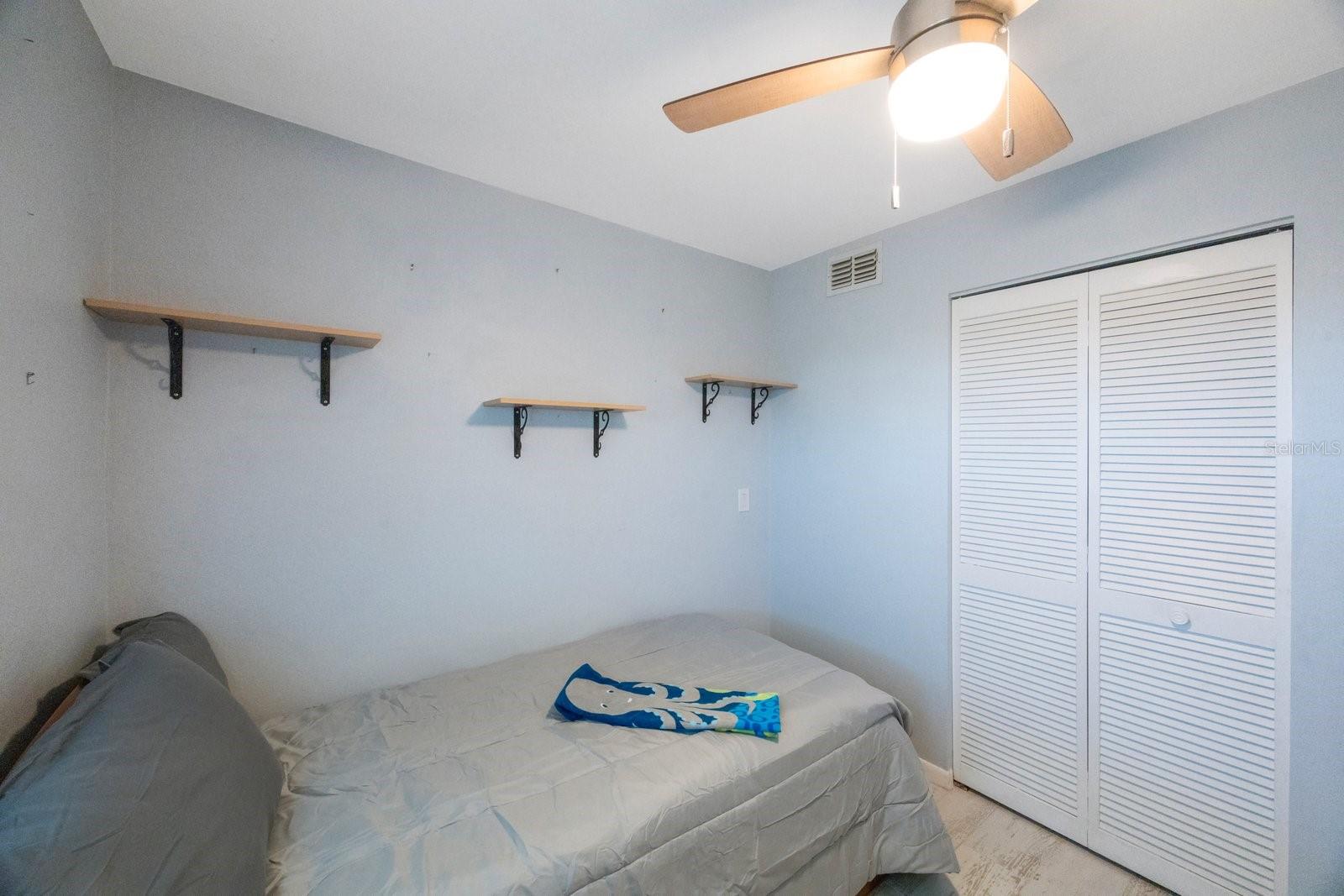 Image 29 of 43 For 1125 Pinellas Bayway S 305