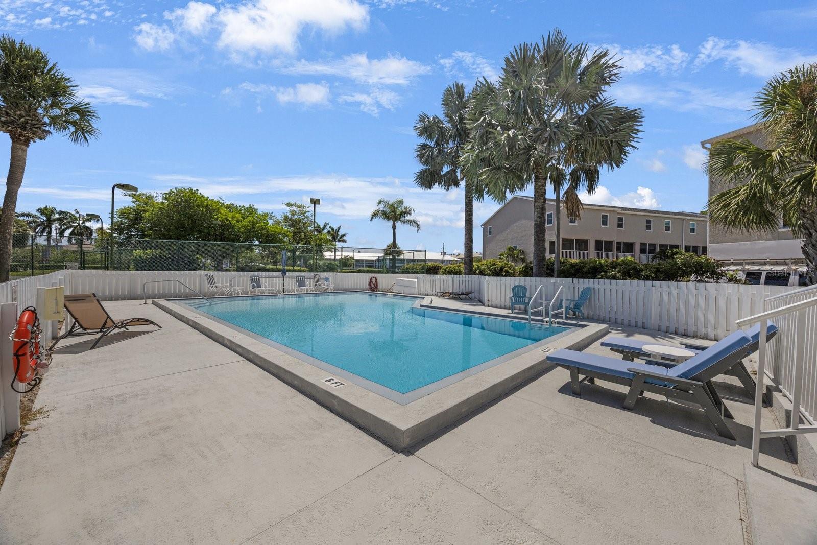 Image 32 of 43 For 1125 Pinellas Bayway S 305