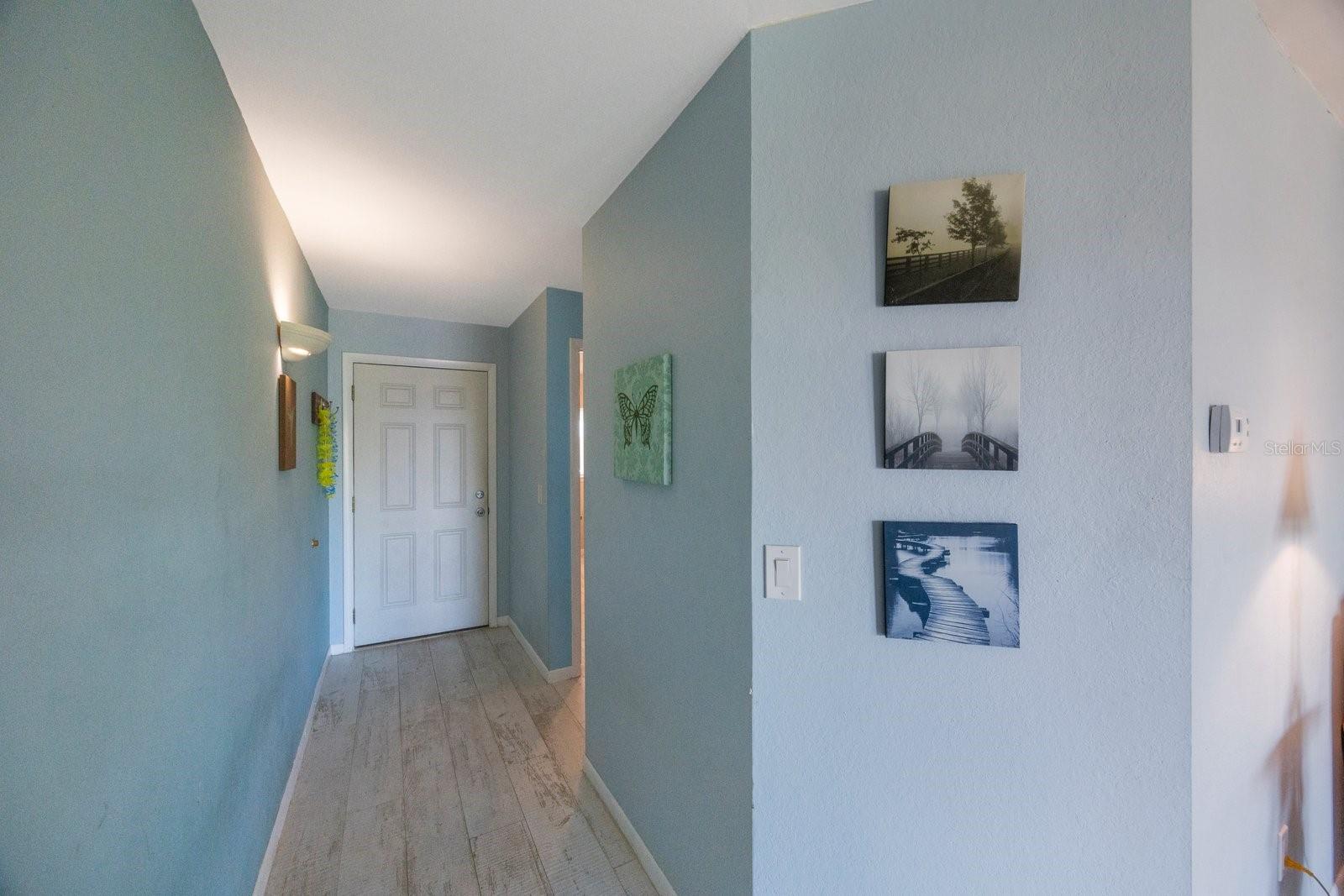 Image 4 of 43 For 1125 Pinellas Bayway S 305