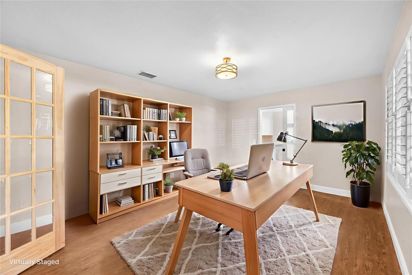 Image 10 of 64 For 2004 Capri Road