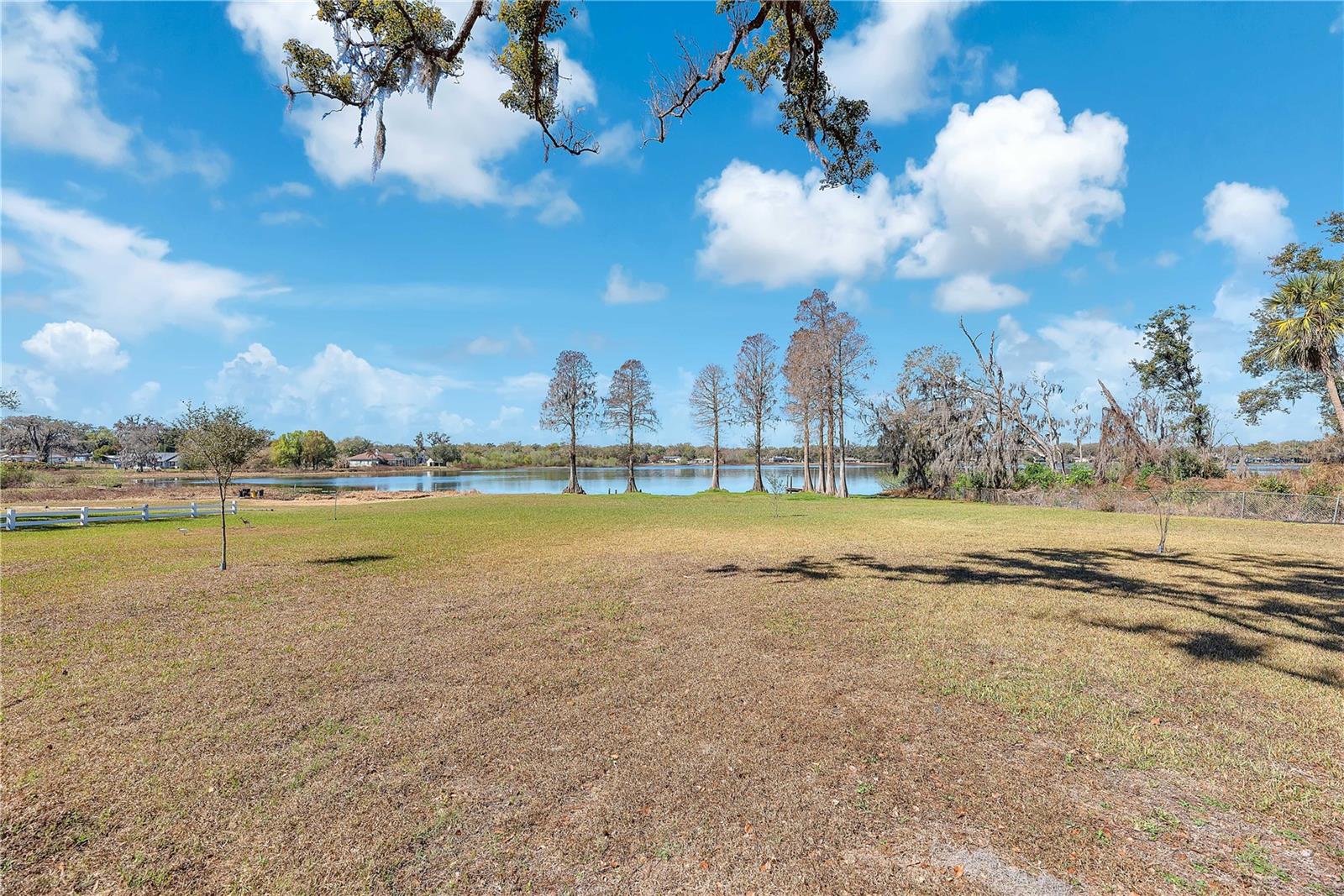 Image 42 of 64 For 2004 Capri Road