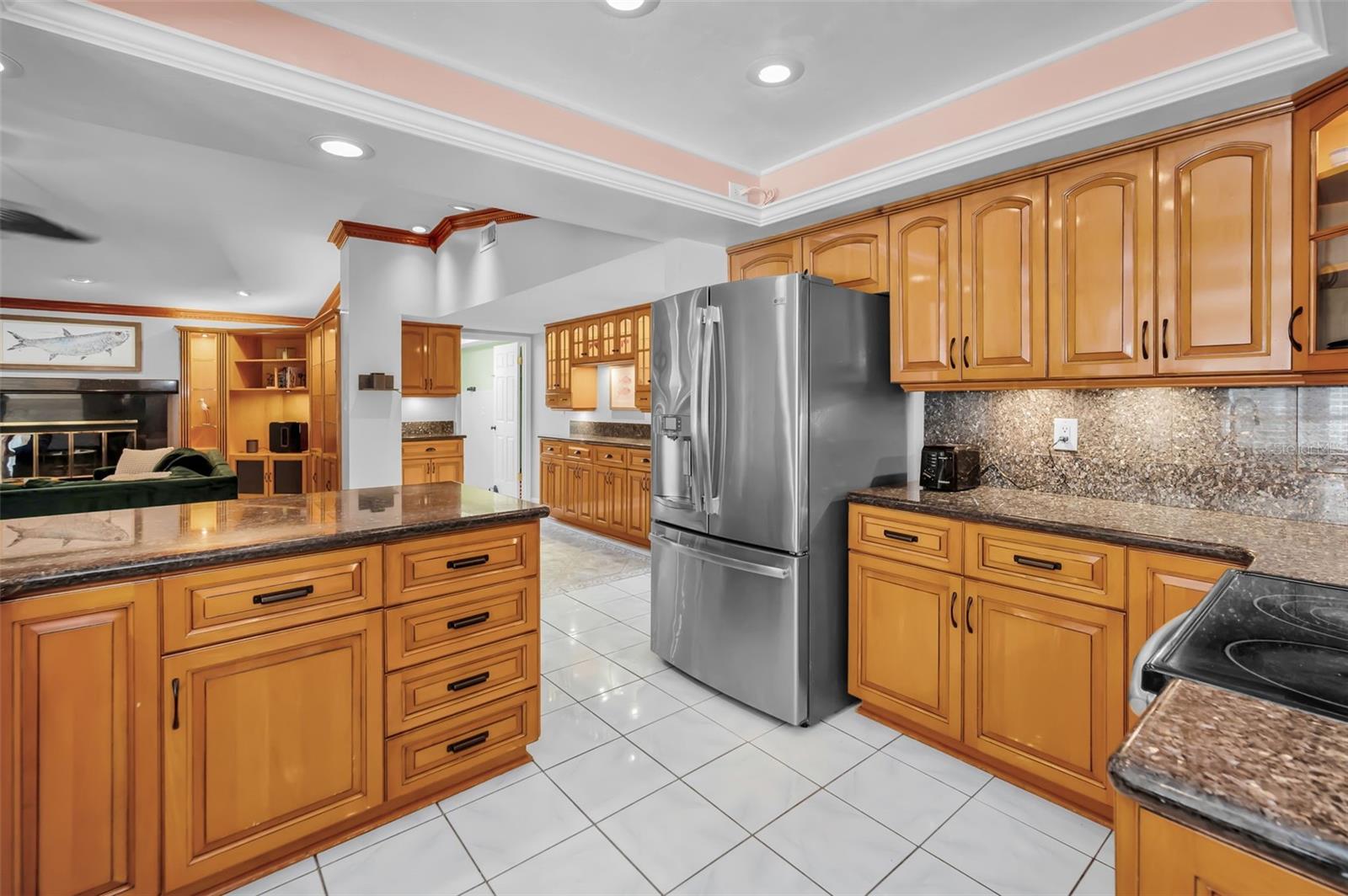 Image 15 of 53 For 1665 Shaker Lane