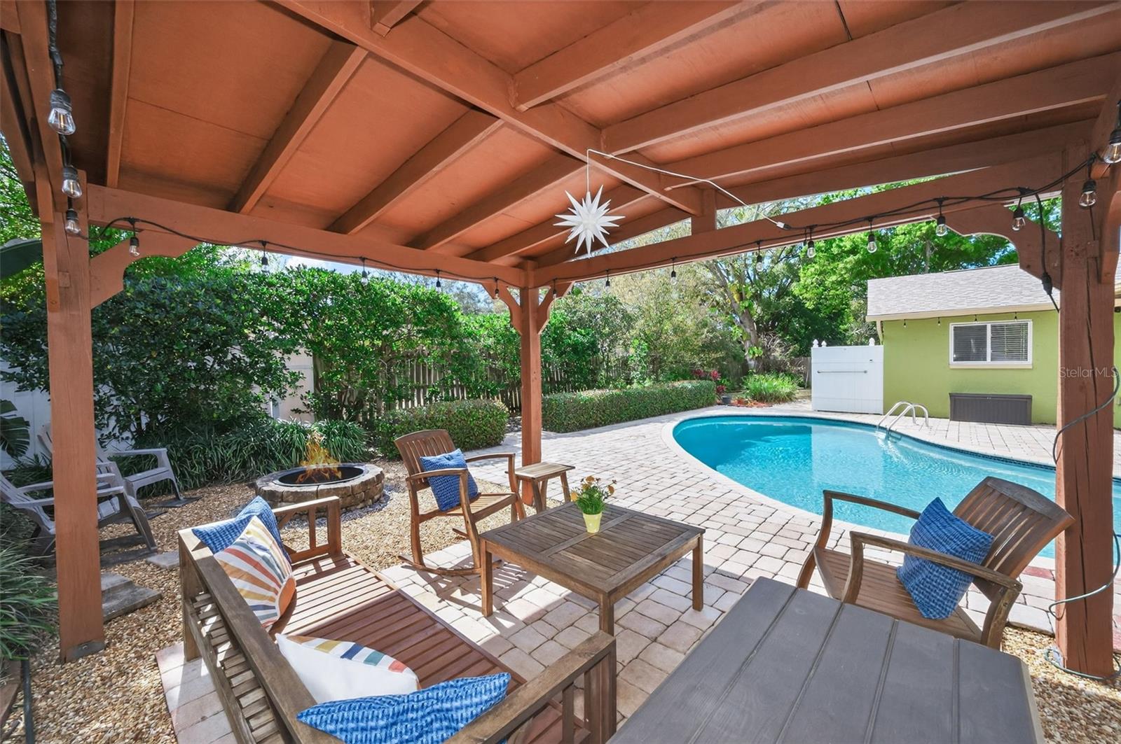 Image 36 of 53 For 1665 Shaker Lane