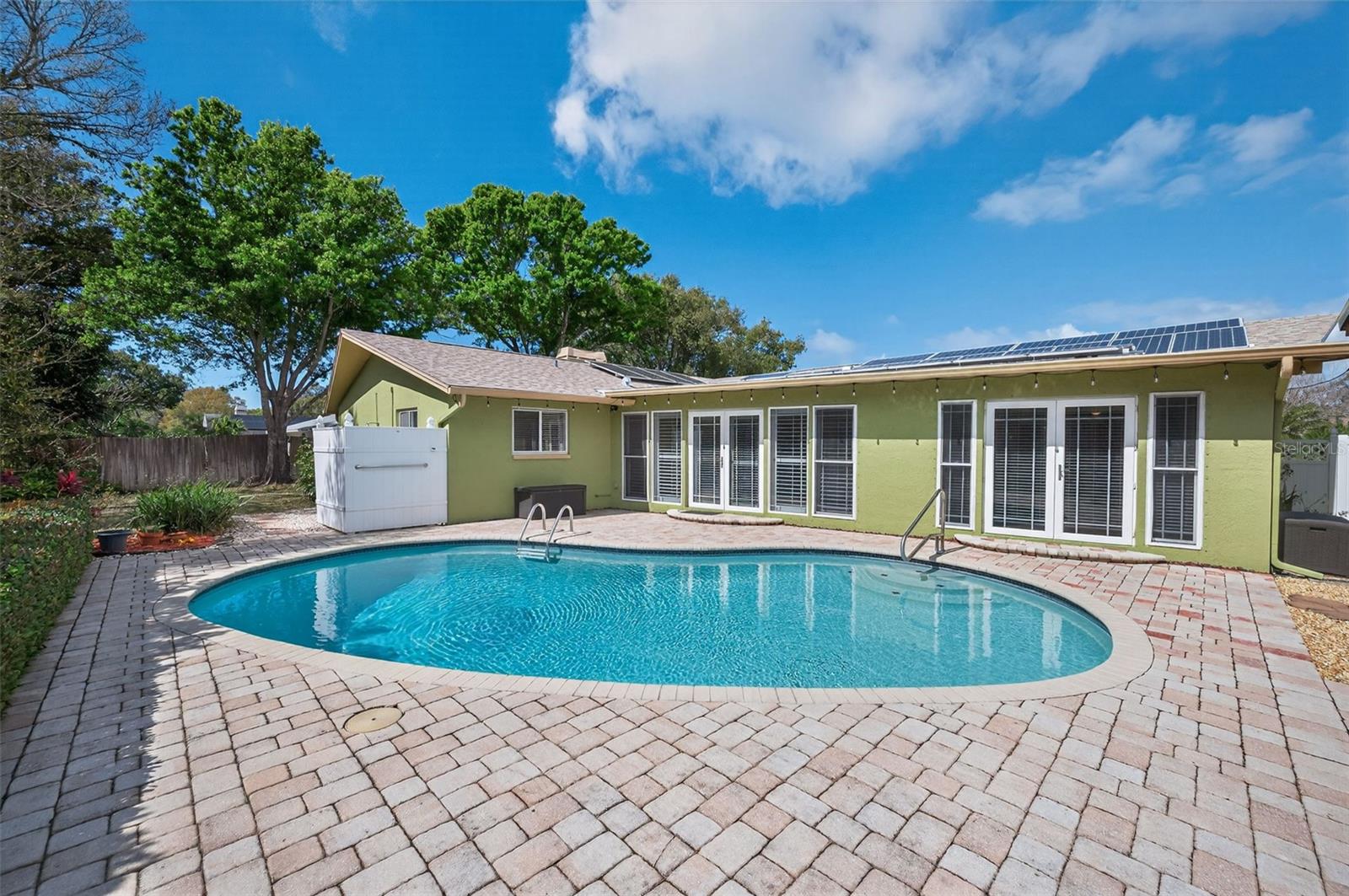 Image 37 of 53 For 1665 Shaker Lane