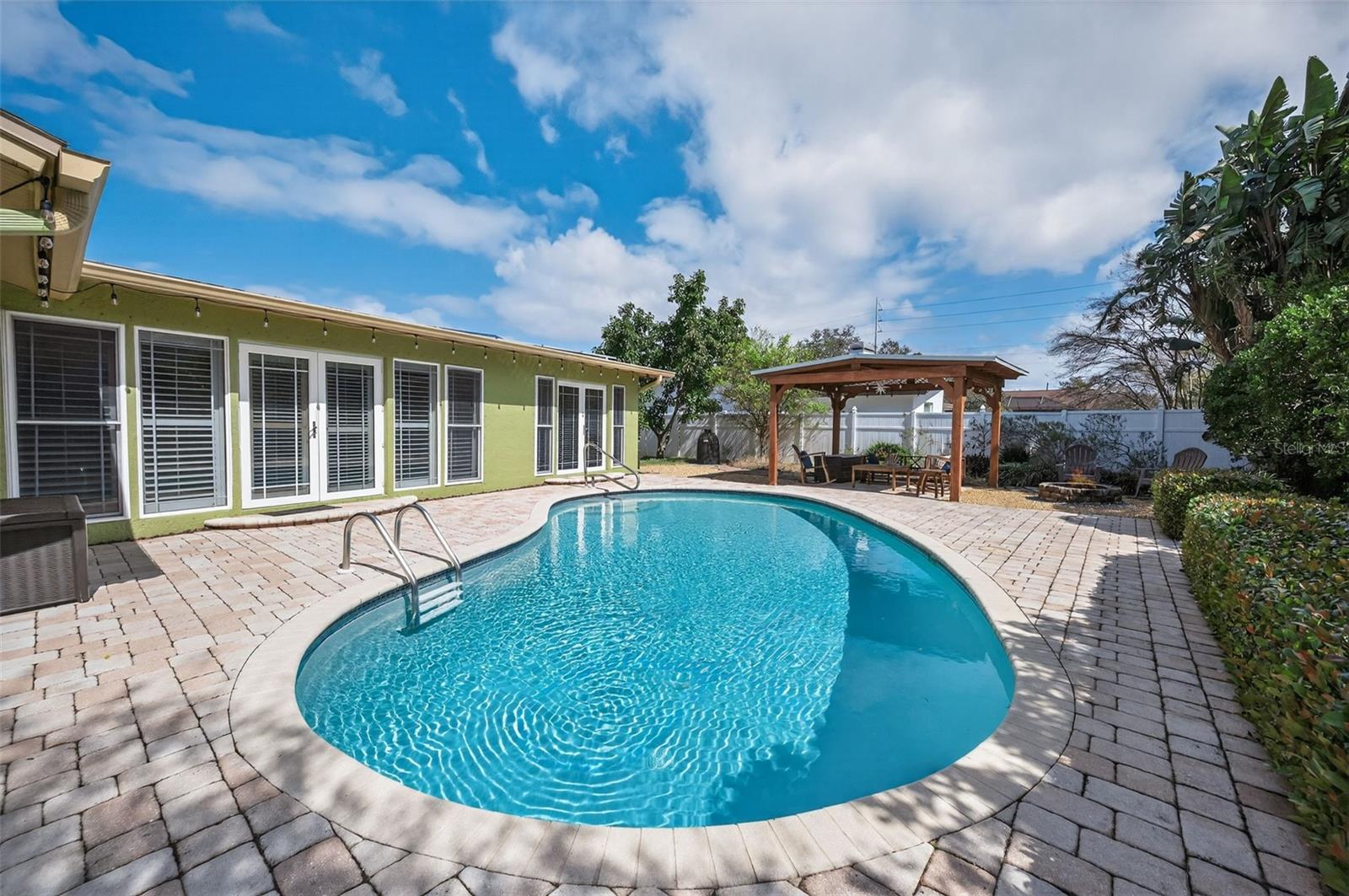 Image 38 of 53 For 1665 Shaker Lane