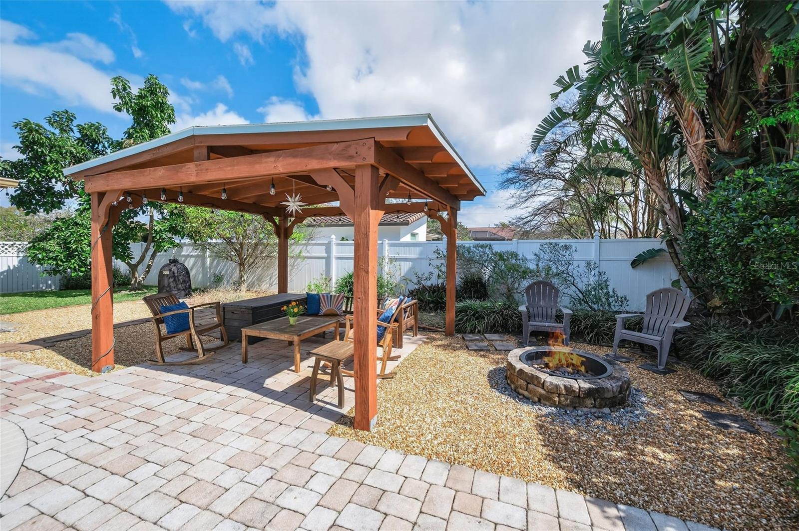 Image 4 of 53 For 1665 Shaker Lane