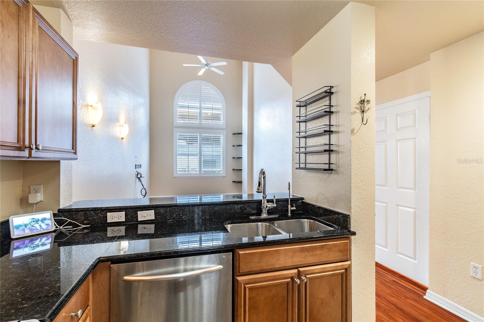 Image 12 of 54 For 700 Harbour Island Boulevard 133