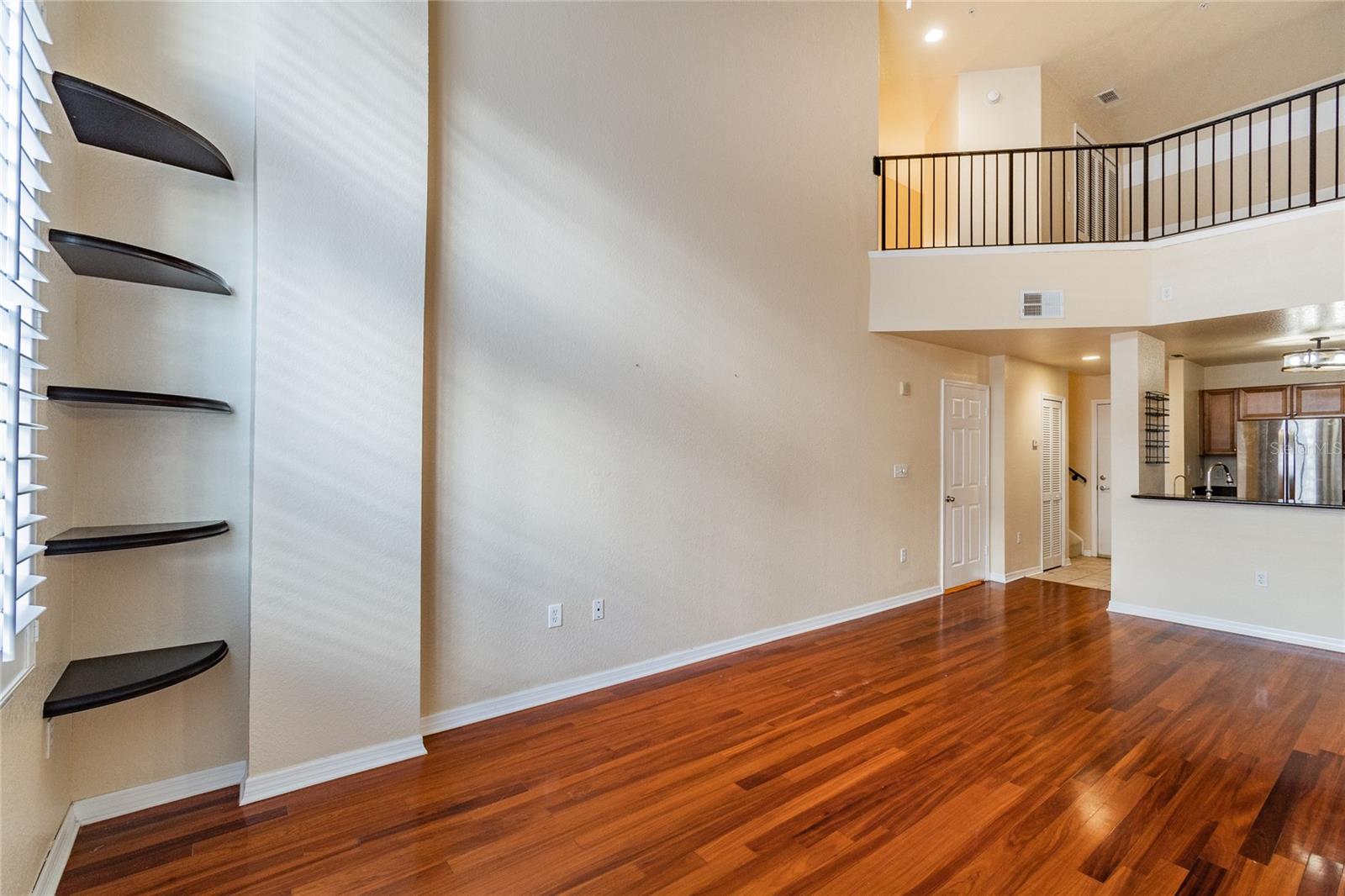 Image 17 of 54 For 700 Harbour Island Boulevard 133