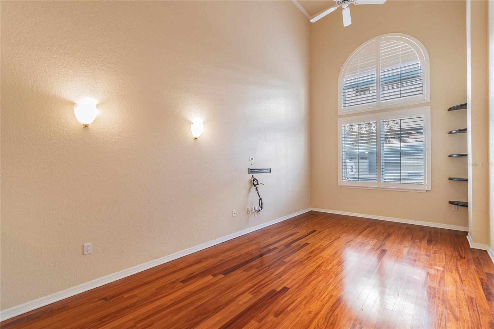 Image 19 of 54 For 700 Harbour Island Boulevard 133