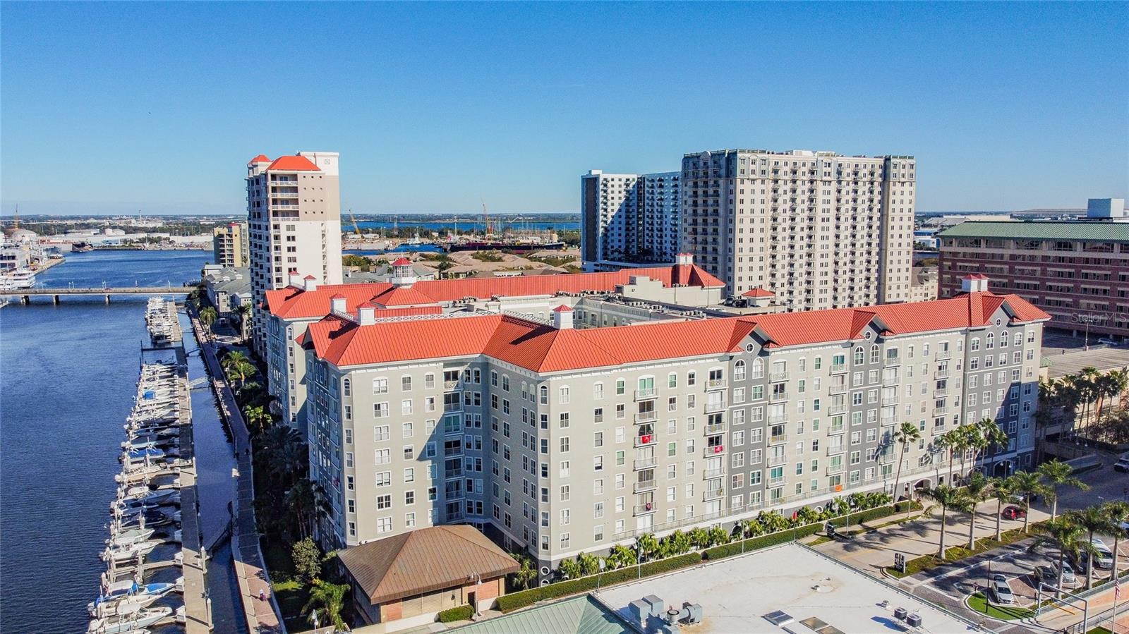 Image 3 of 54 For 700 Harbour Island Boulevard 133