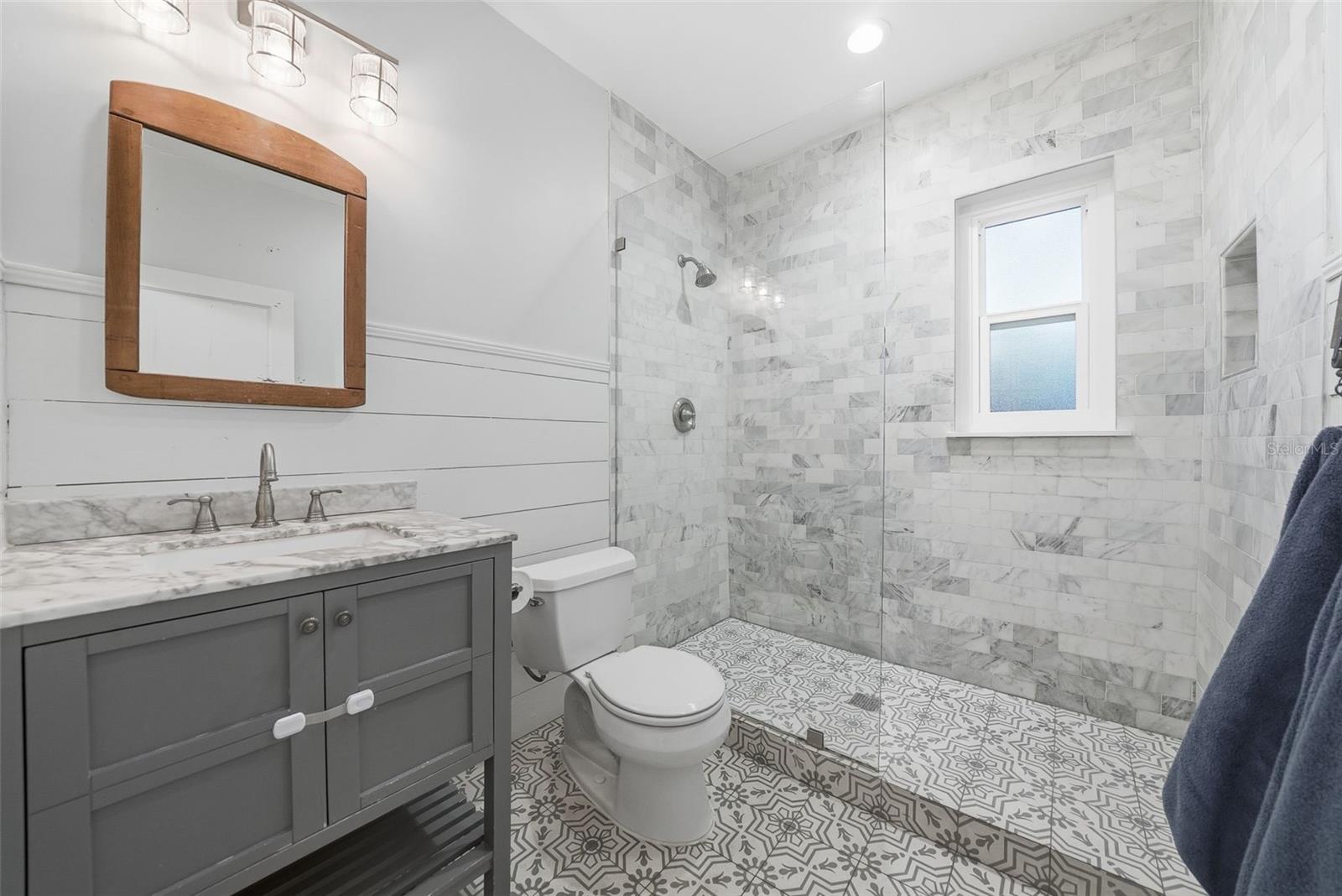 Image 47 of 68 For 344 Rio Vista Court