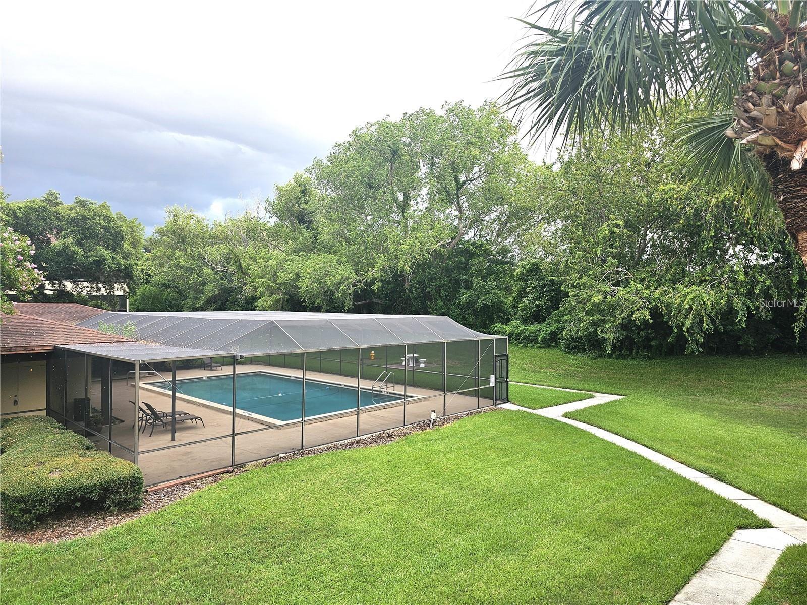 Image 17 of 24 For 13608 Village Drive 6204