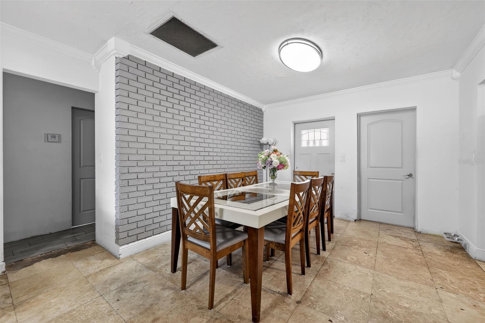 Image 8 of 30 For 2538 Sherman Street