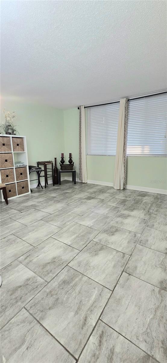 Image 17 of 21 For 1012 Pearce Drive 307