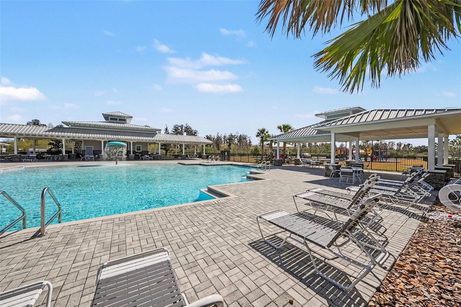 Image 28 of 32 For 18400 Hunters Meadow Walk