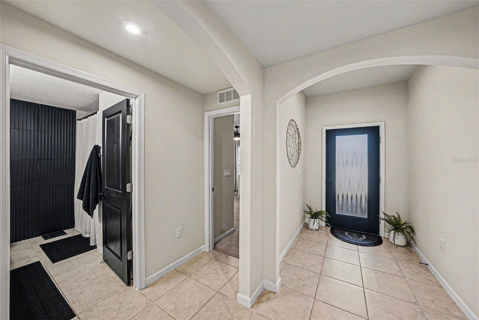 Image 6 of 32 For 18400 Hunters Meadow Walk