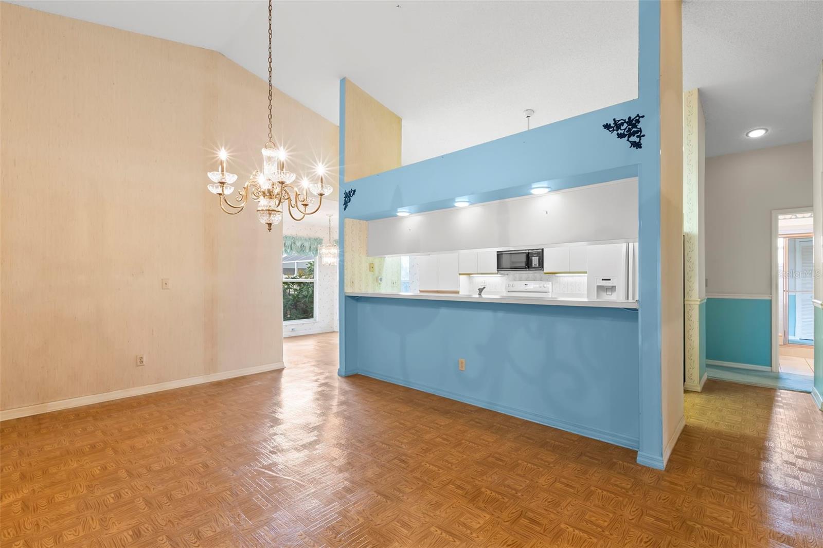 Image 12 of 42 For 5245 Venice Way Ne