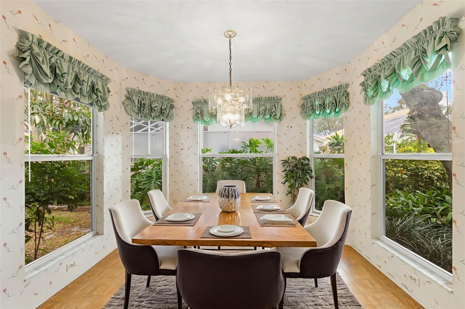 Image 14 of 42 For 5245 Venice Way Ne