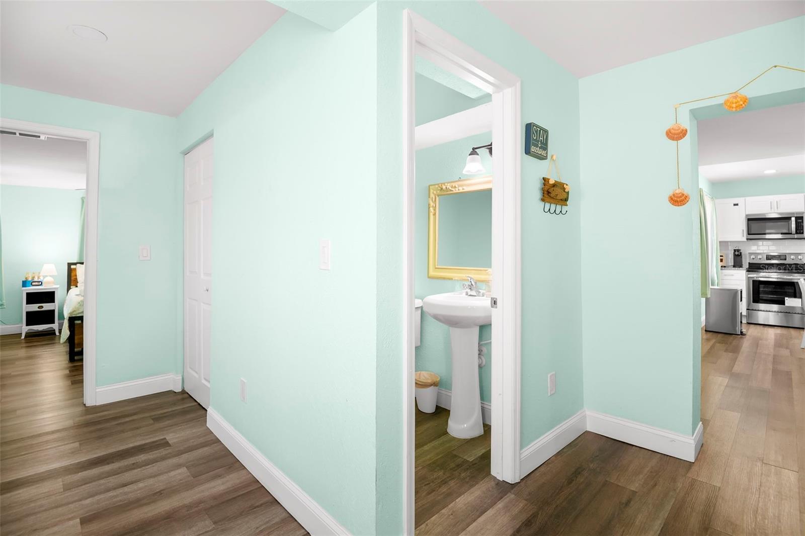 Image 14 of 38 For 1613 Martin Luther King Jr Avenue