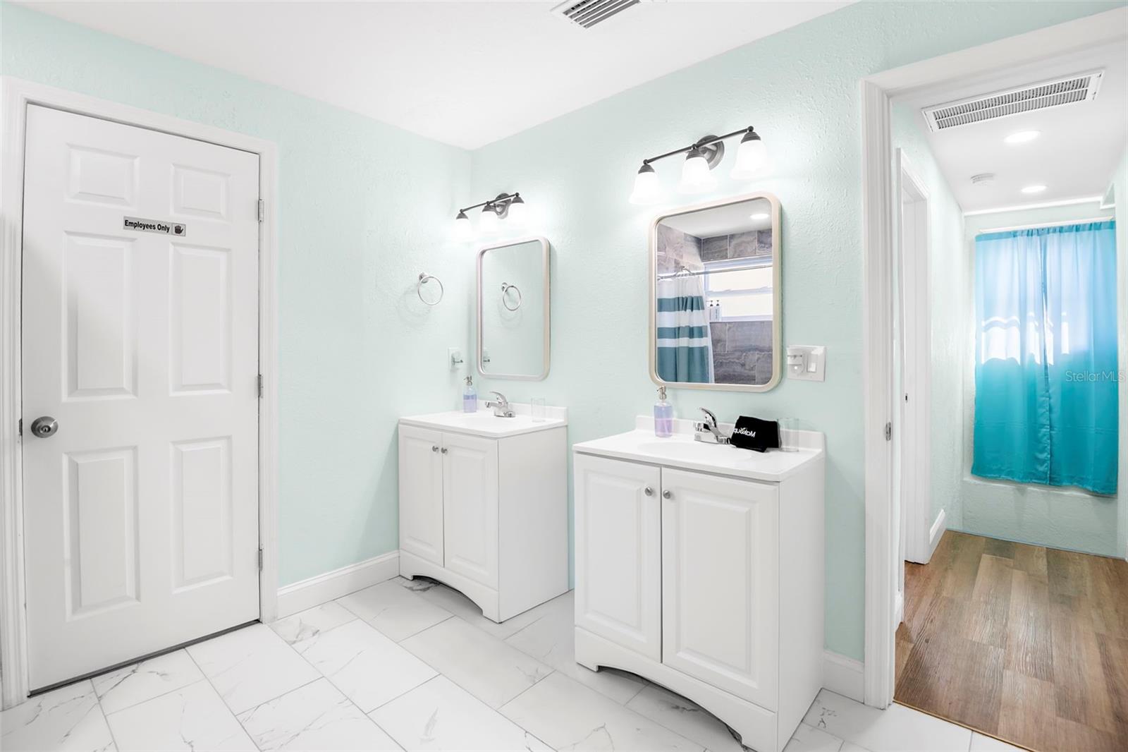 Image 25 of 38 For 1613 Martin Luther King Jr Avenue