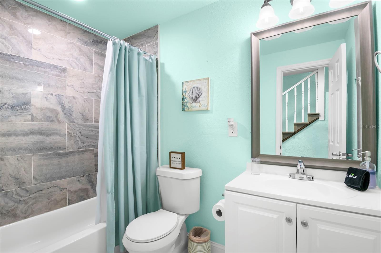 Image 37 of 38 For 1613 Martin Luther King Jr Avenue