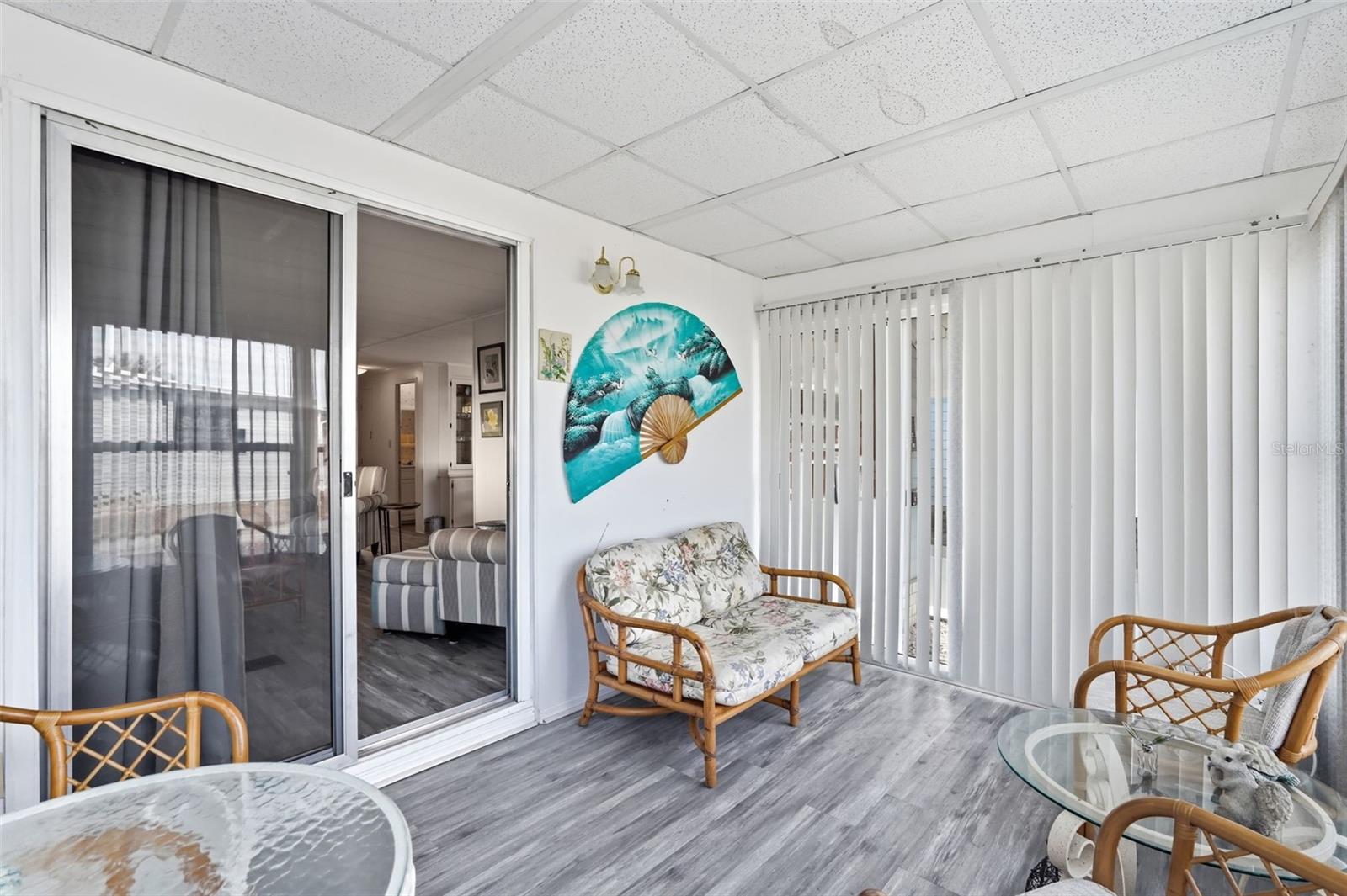 Image 13 of 31 For 82403 New Circle Drive N