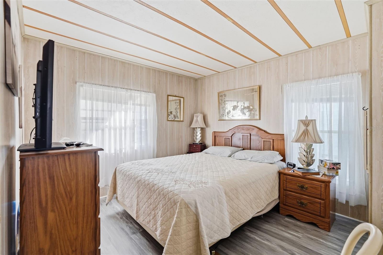 Image 17 of 31 For 82403 New Circle Drive N