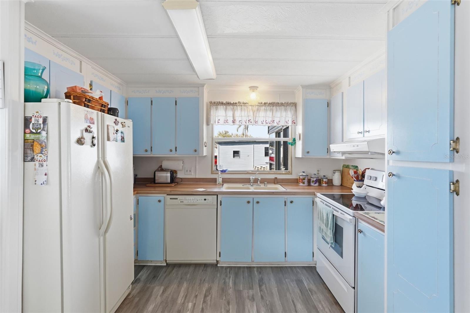 Image 8 of 31 For 82403 New Circle Drive N