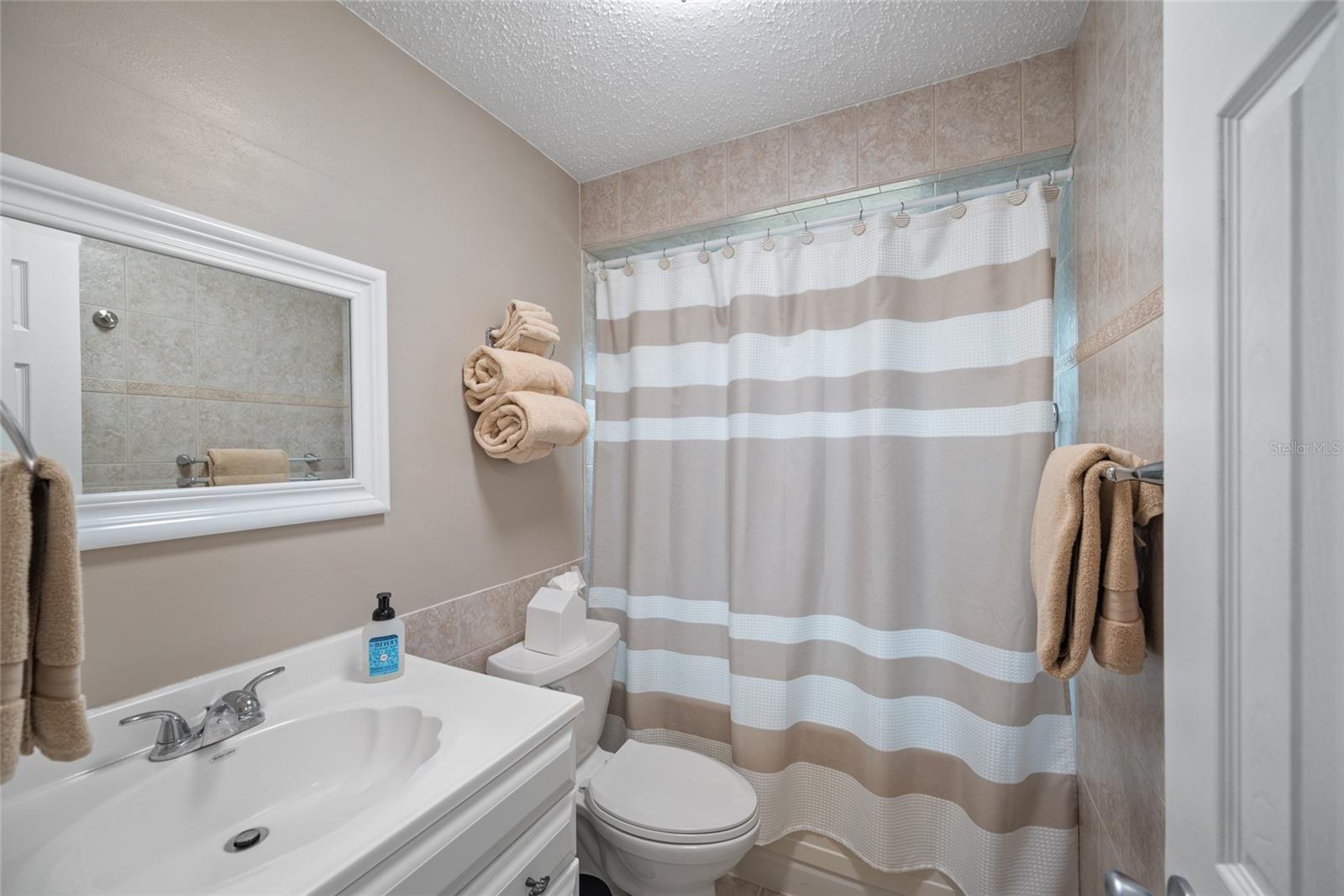Image 16 of 34 For 11837 Boynton Lane 11837