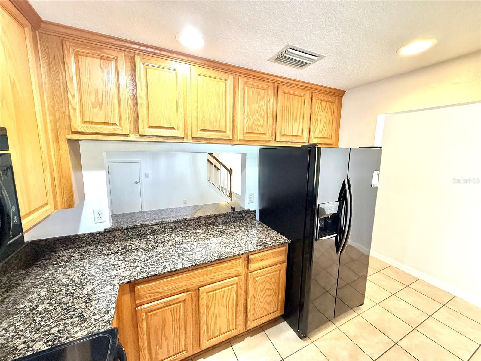 Image 7 of 36 For 9544 Charlesberg Drive