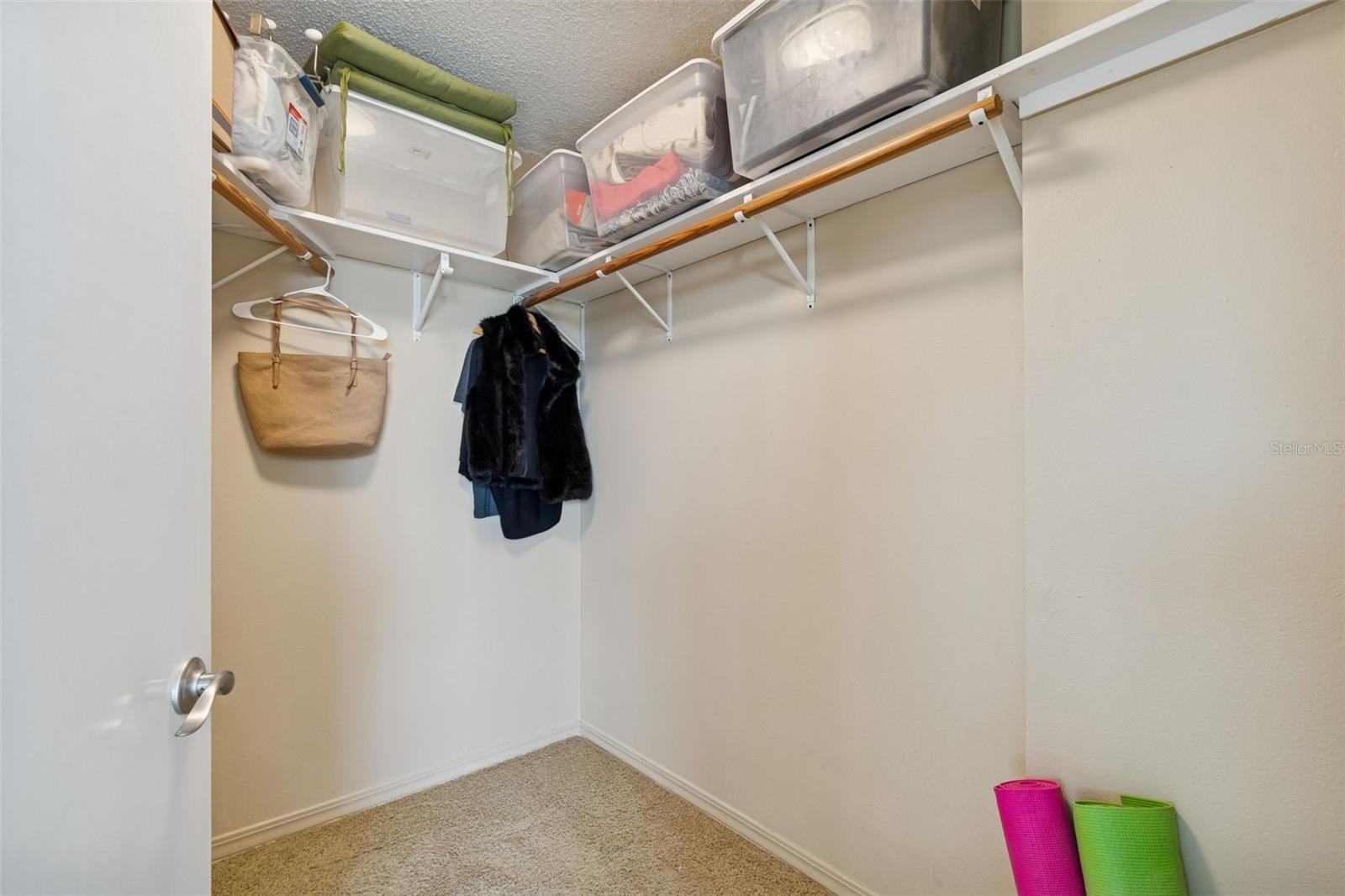 Image 18 of 48 For 700 Beach Drive Ne 701