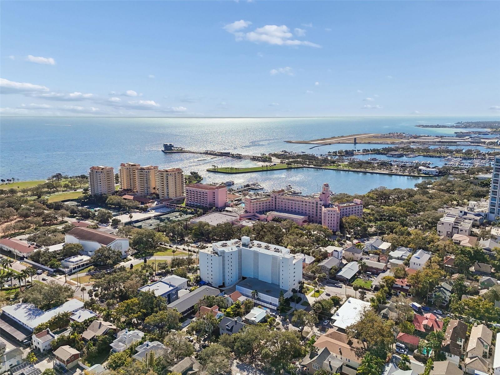 Image 48 of 48 For 700 Beach Drive Ne 701