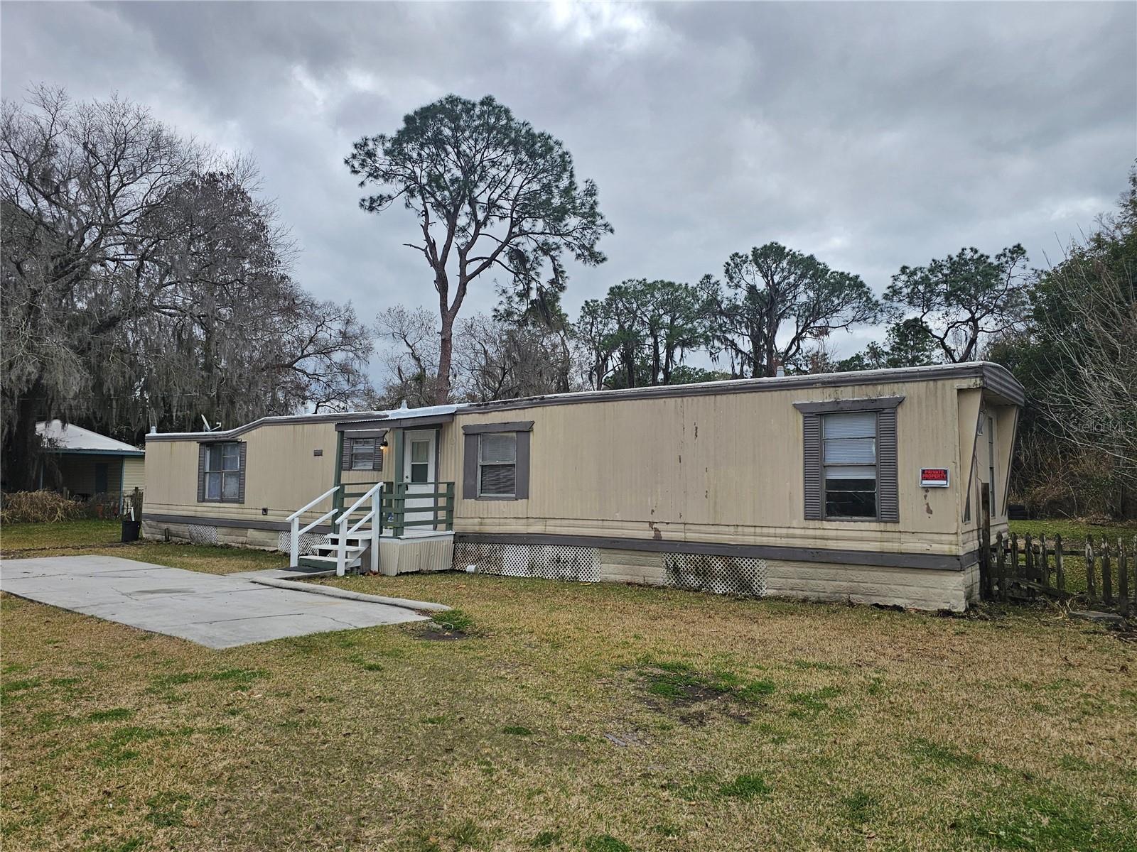 Image 2 of 19 For 2330 Patterson Street