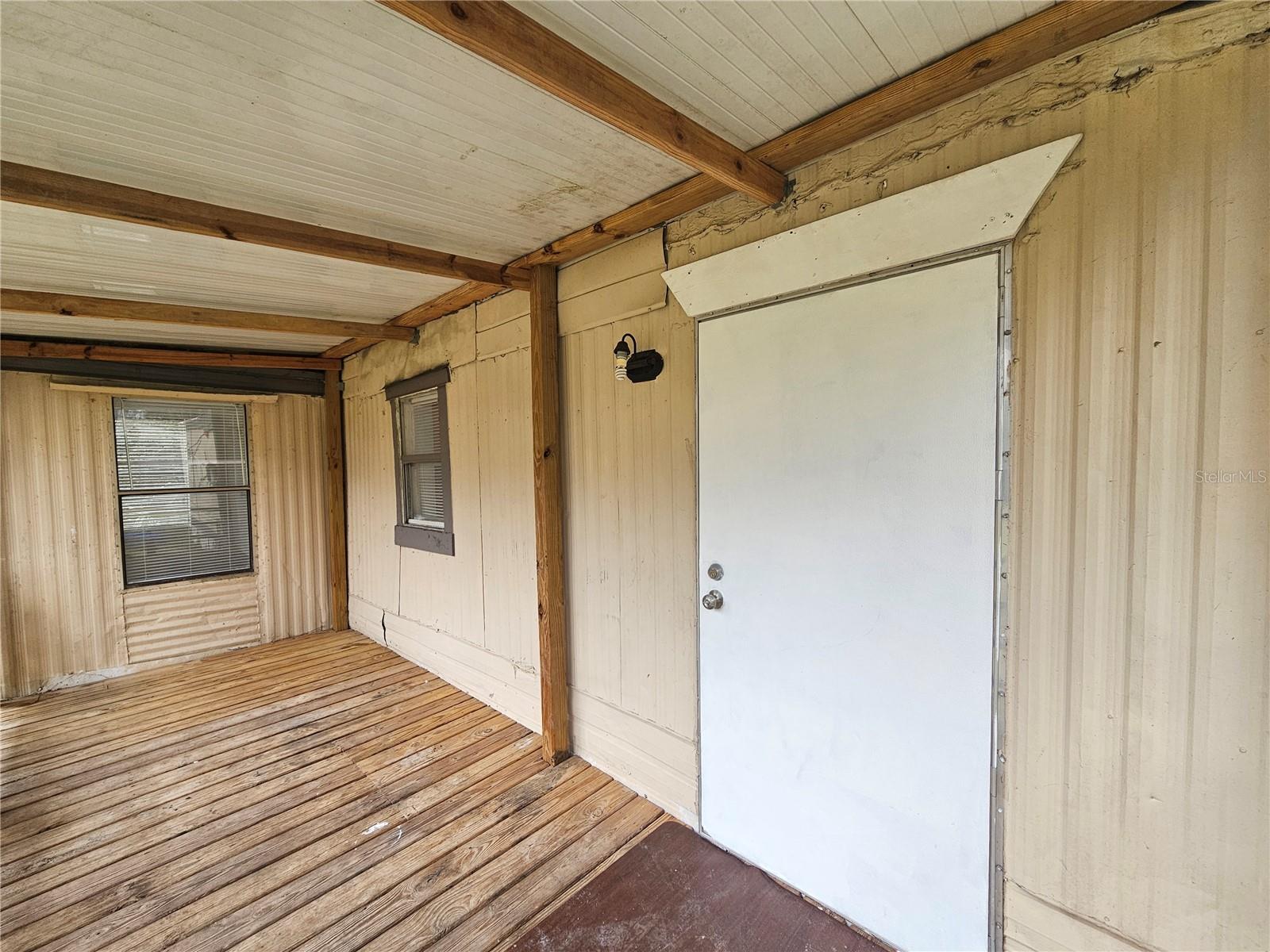 Image 4 of 19 For 2330 Patterson Street