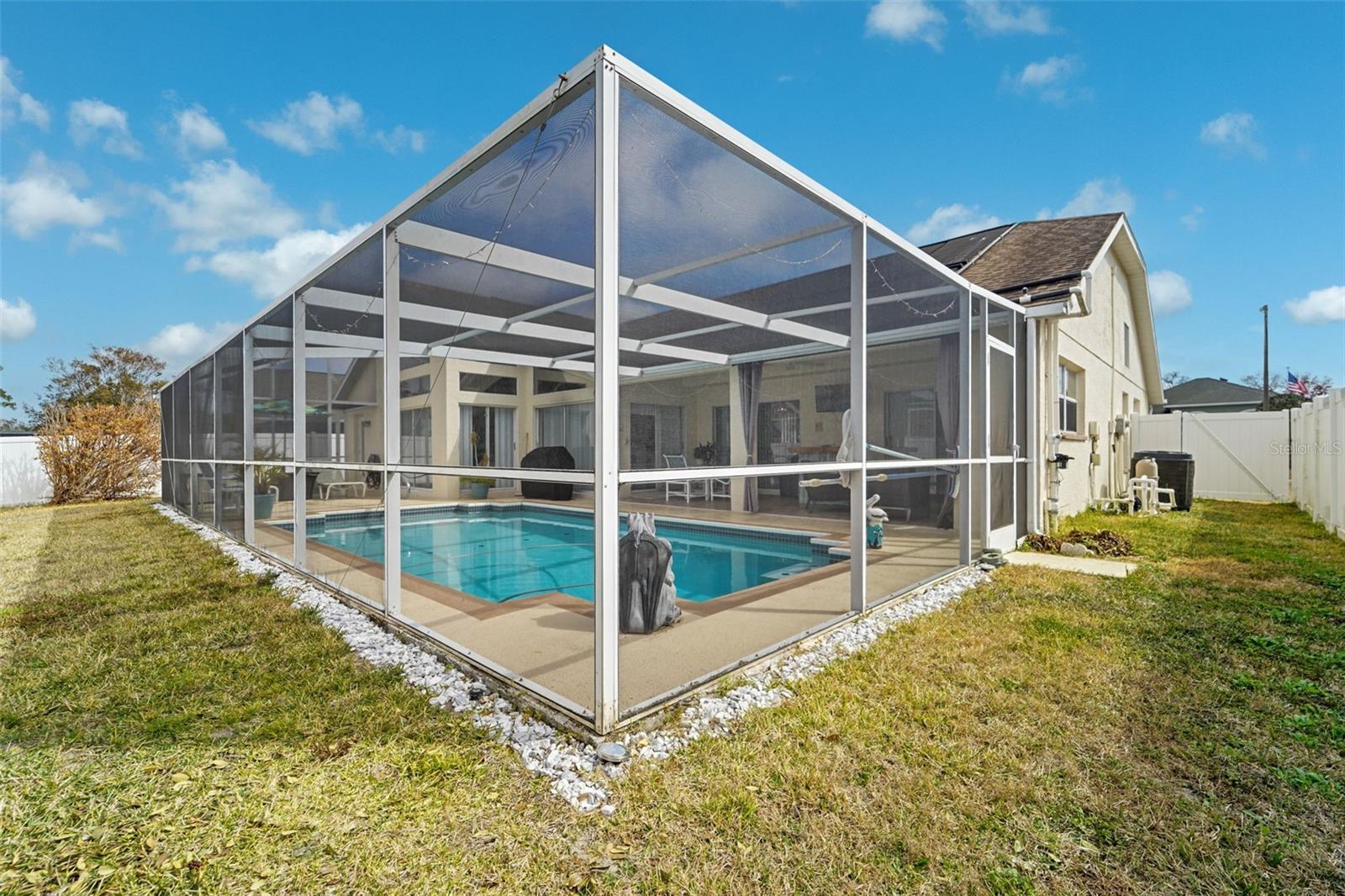 Image 40 of 49 For 9229 Water Hazard Drive